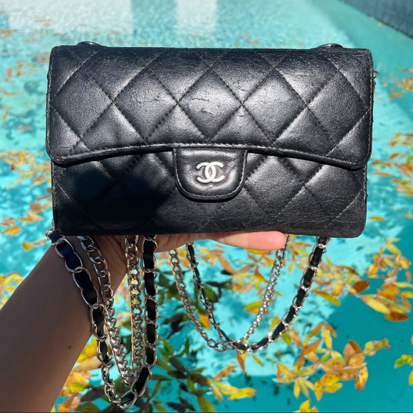 COPY - Chanel Matelassé Flap Wallet on Double Chain/w Silver Fixtures & Dust Bag - Picture 2 of 16